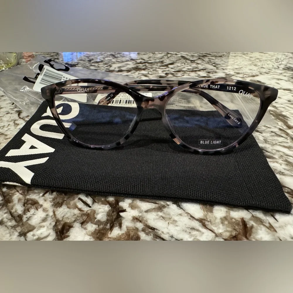 QUAY True That Blue Light Glasses